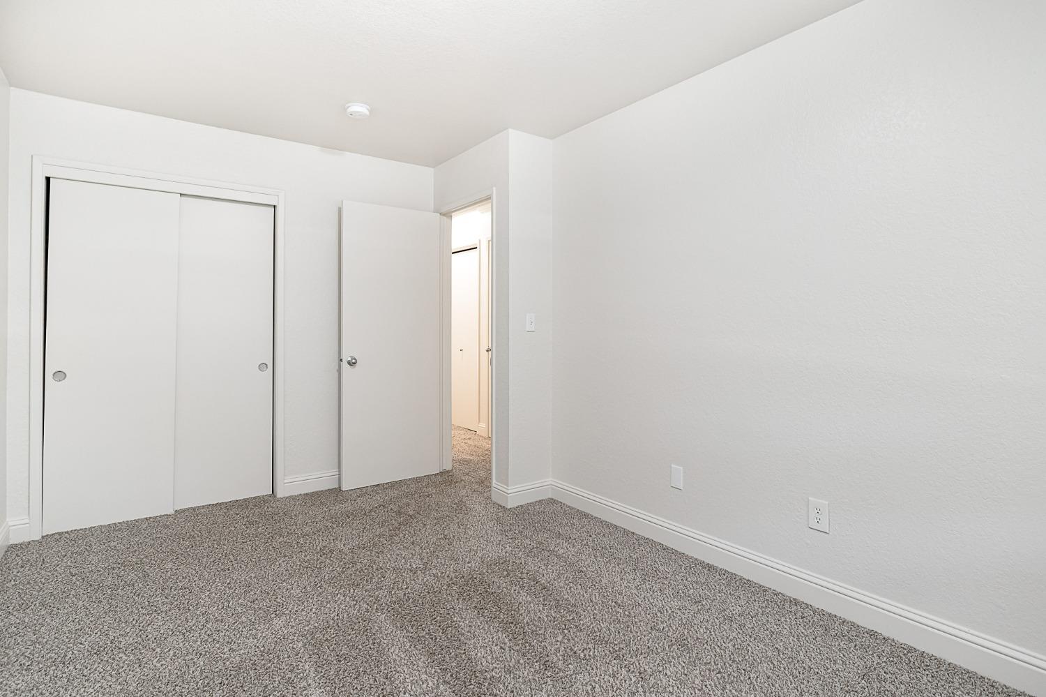 Detail Gallery Image 11 of 17 For 439 Cherry Ln #F,  Manteca,  CA 95337 - 2 Beds | 1 Baths
