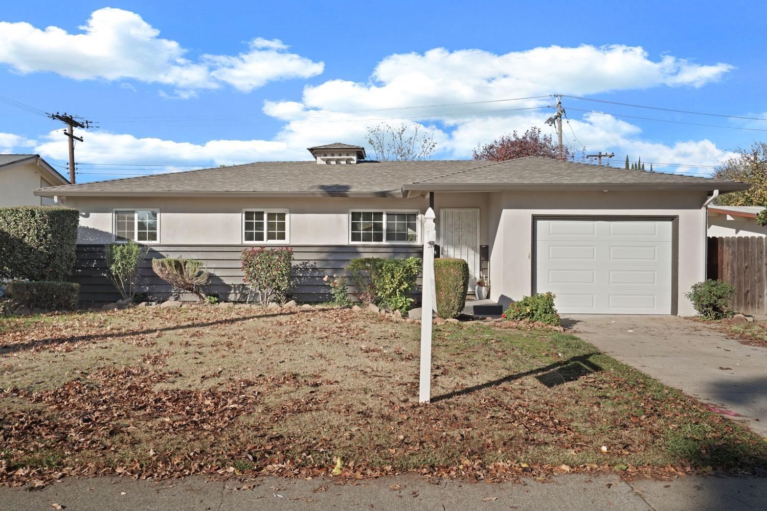 Photo of 2578 Las Casas Wy in Rancho Cordova, CA