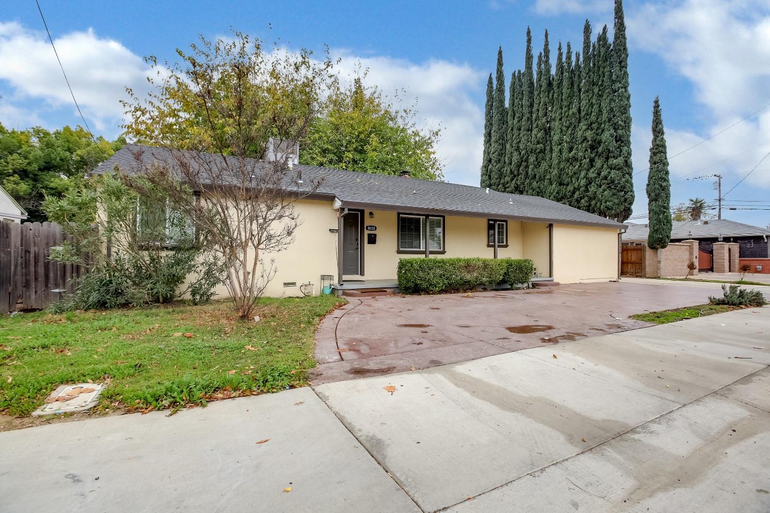 Photo of 1020 Bridge St in Yuba City, CA