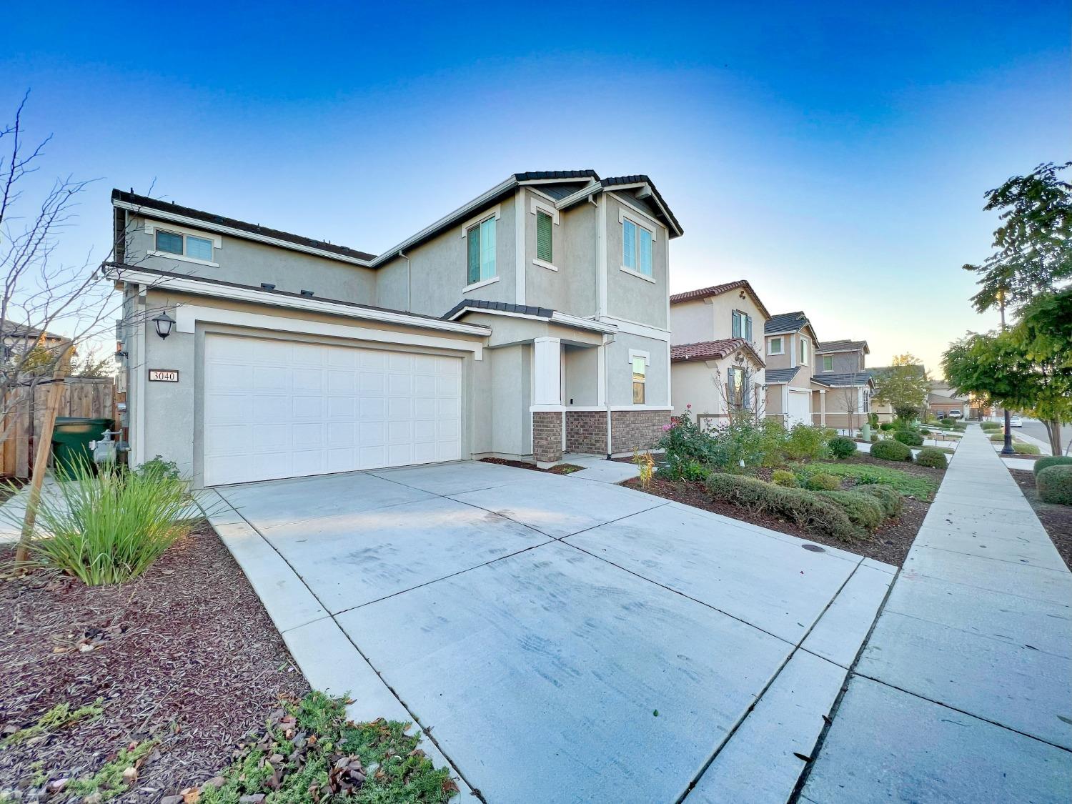 Photo of 3040 Mansfield St in Roseville, CA