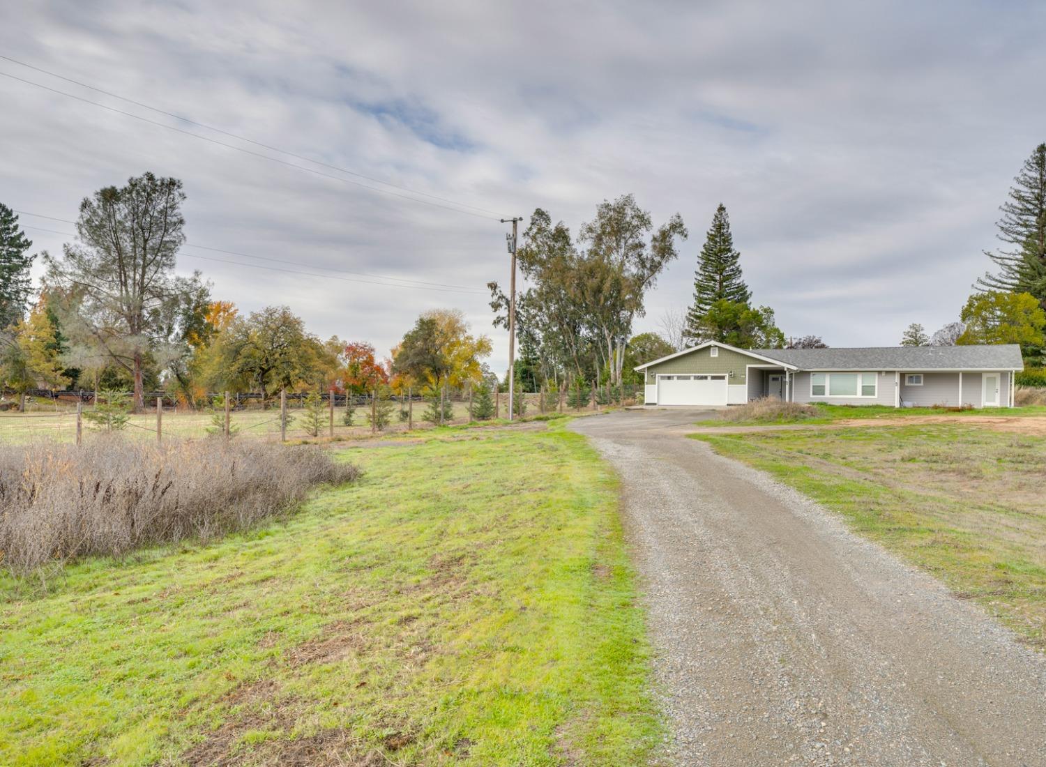 Wells Avenue, Loomis, California image 2