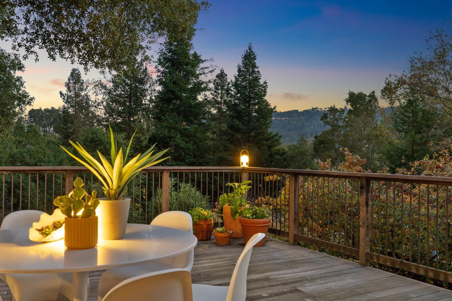 Scenic Court, Orinda, California image 9