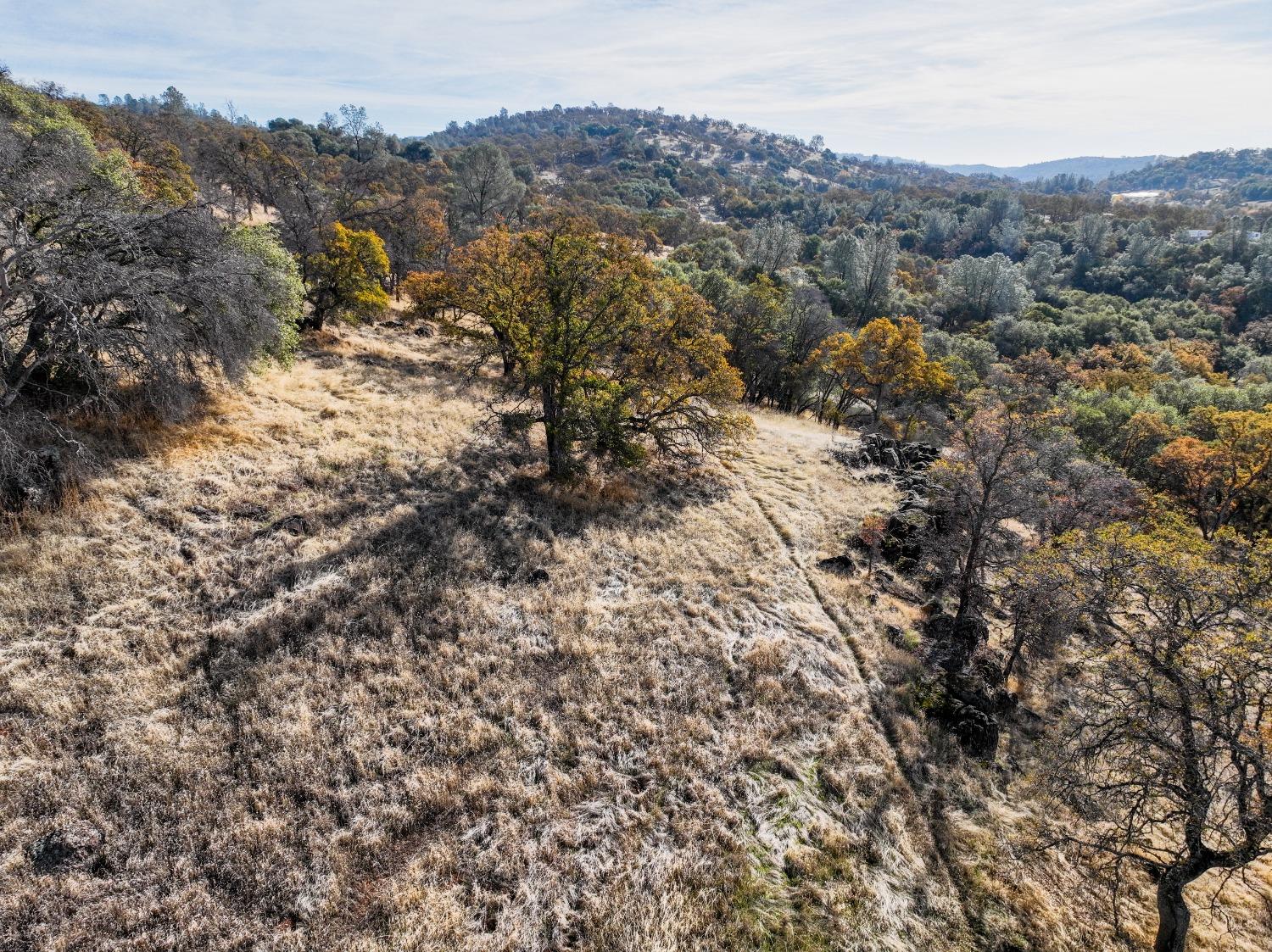 Ladan Lane, Grass Valley, California image 16