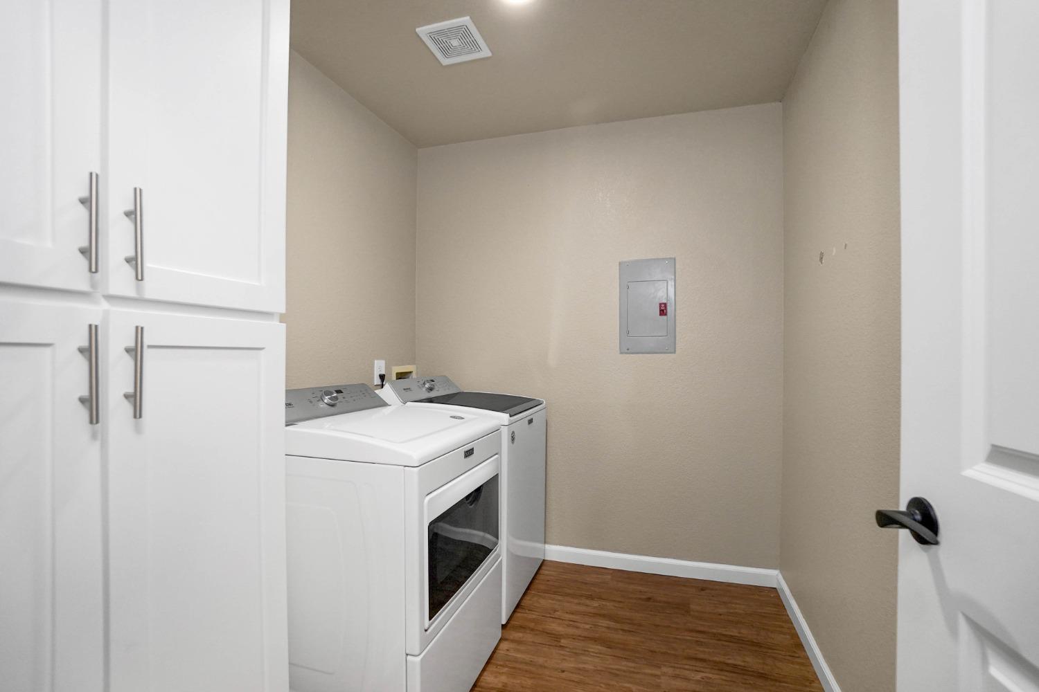 Detail Gallery Image 18 of 26 For 709 Waterford, Pinole,  CA 94564 - 2 Beds | 1 Baths