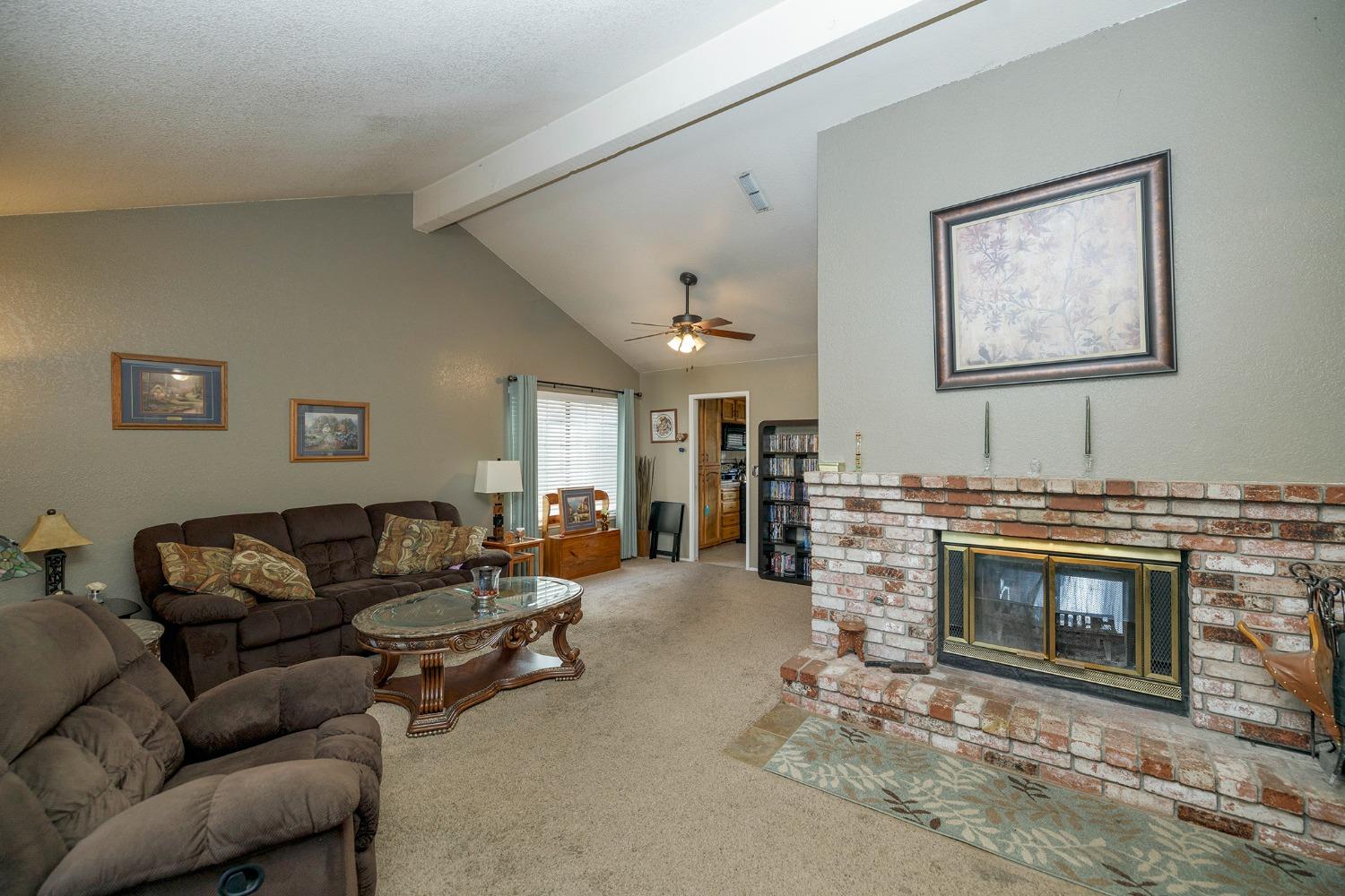 Detail Gallery Image 9 of 41 For 2616 Star Oak Ct, Modesto,  CA 95355 - 3 Beds | 2 Baths