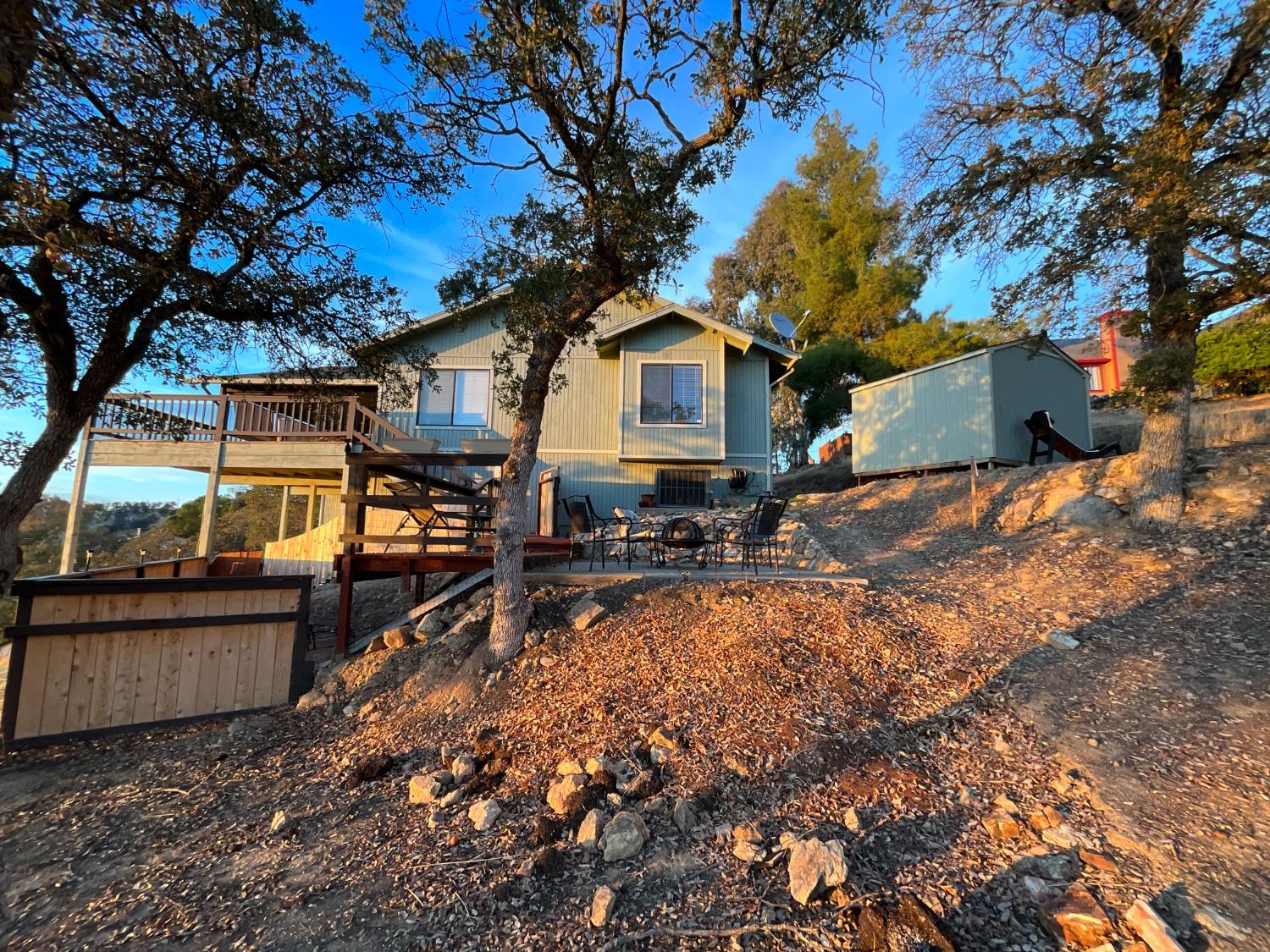 Capullo Circle, La Grange, California image 22