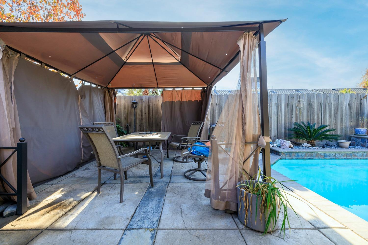 Detail Gallery Image 34 of 41 For 2616 Star Oak Ct, Modesto,  CA 95355 - 3 Beds | 2 Baths