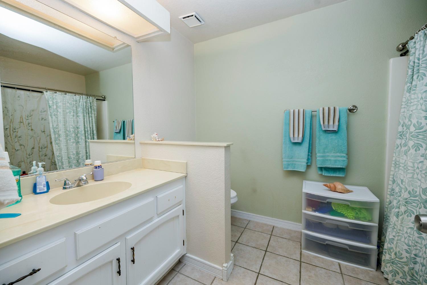 Detail Gallery Image 29 of 41 For 2616 Star Oak Ct, Modesto,  CA 95355 - 3 Beds | 2 Baths