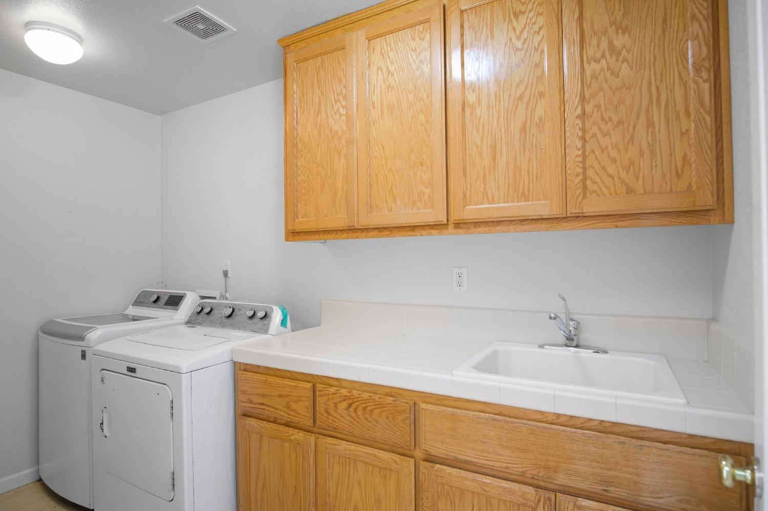 Bamboo Way, Antioch, California image 20