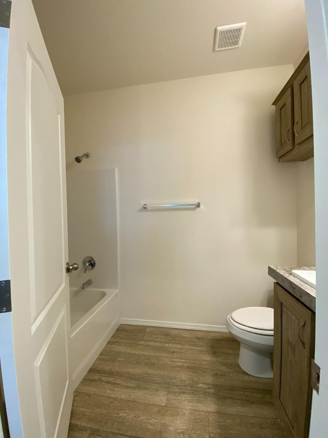 Detail Gallery Image 9 of 20 For 13 Casa Grande Dr, Red Bluff,  CA 96080 - 2 Beds | 2 Baths