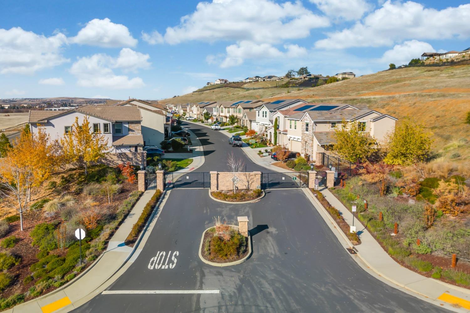 Avanti Drive, El Dorado Hills, California image 34