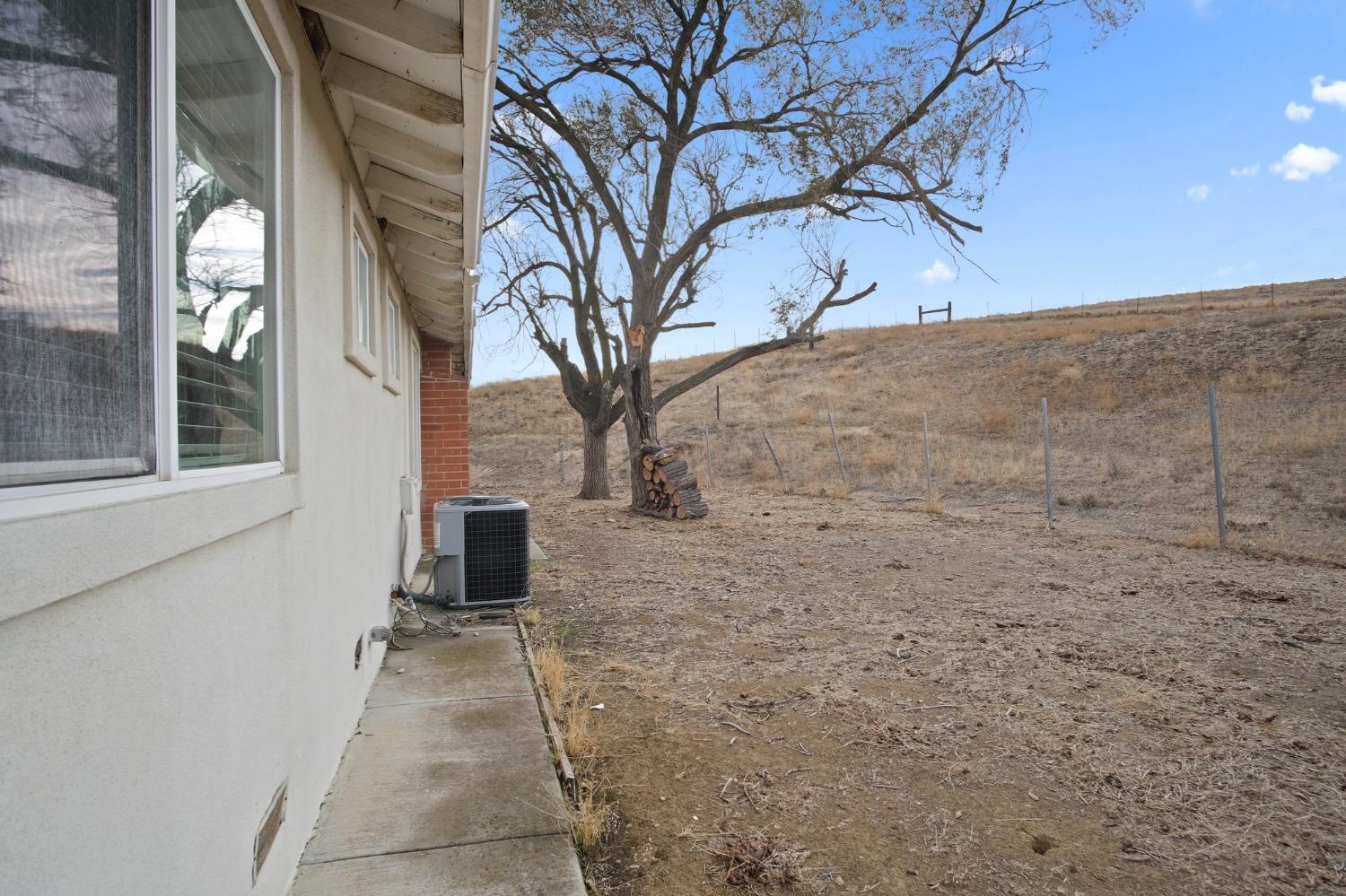 Altamont Pass Road, Tracy, California image 30