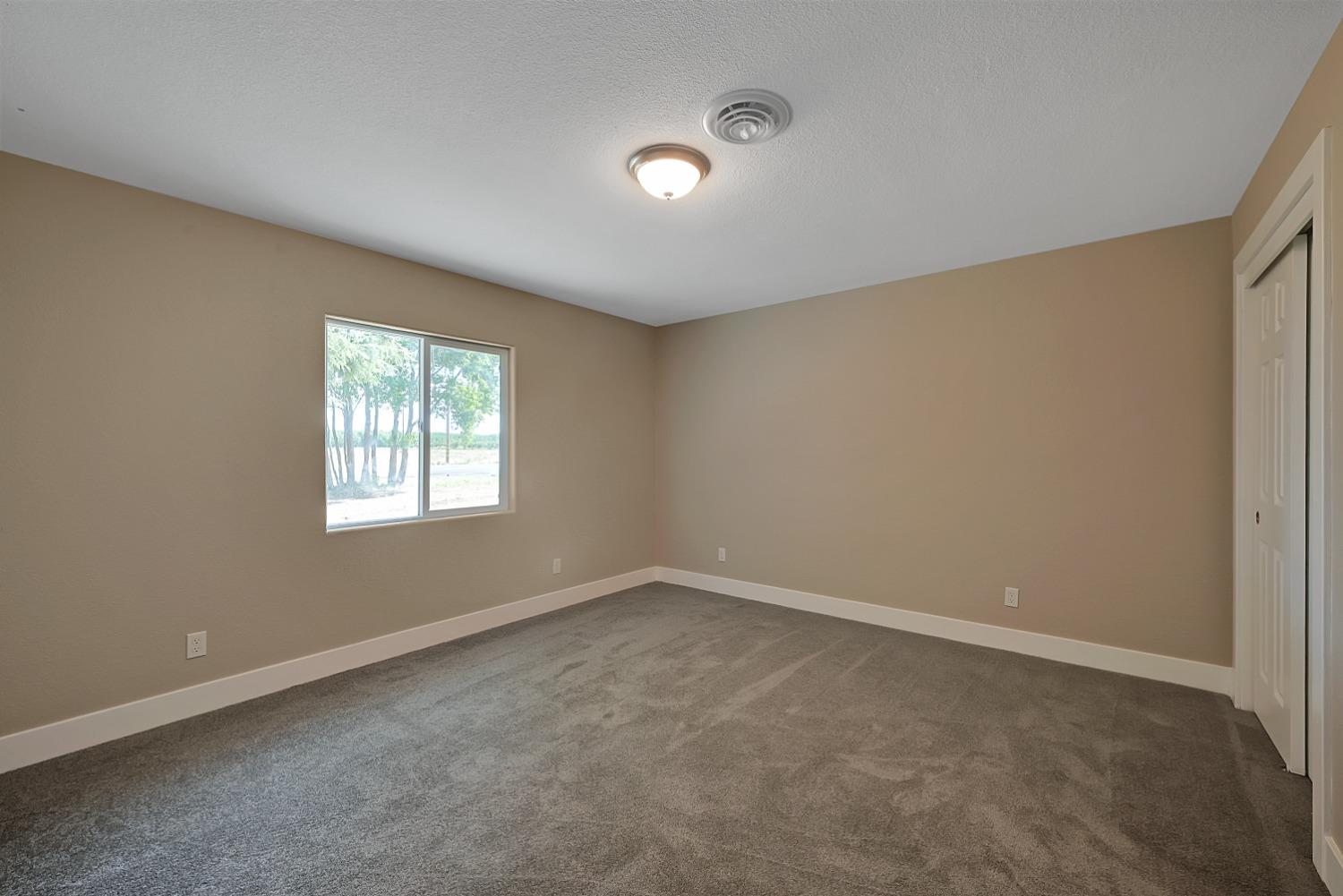 Detail Gallery Image 19 of 26 For 326 E Gridley Rd, Gridley,  CA 95948 - 3 Beds | 2 Baths