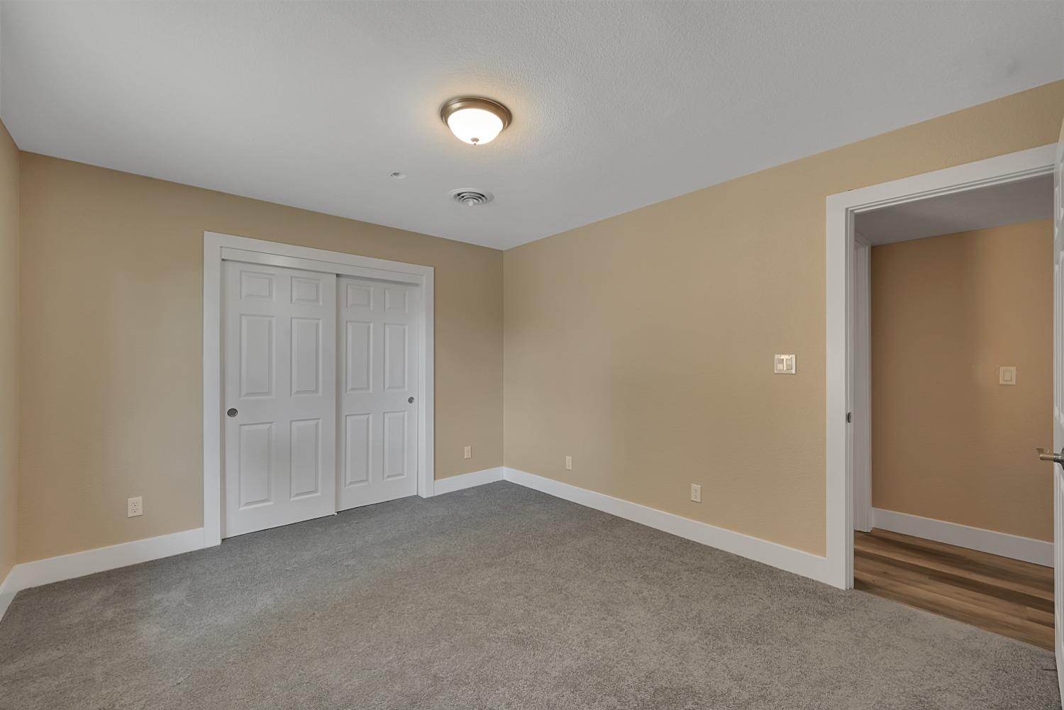 Detail Gallery Image 15 of 26 For 326 E Gridley Rd, Gridley,  CA 95948 - 3 Beds | 2 Baths