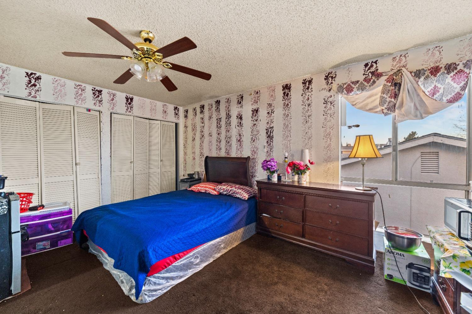 Detail Gallery Image 21 of 26 For 8139 Scottsdale Dr, Sacramento,  CA 95828 - 5 Beds | 2/1 Baths