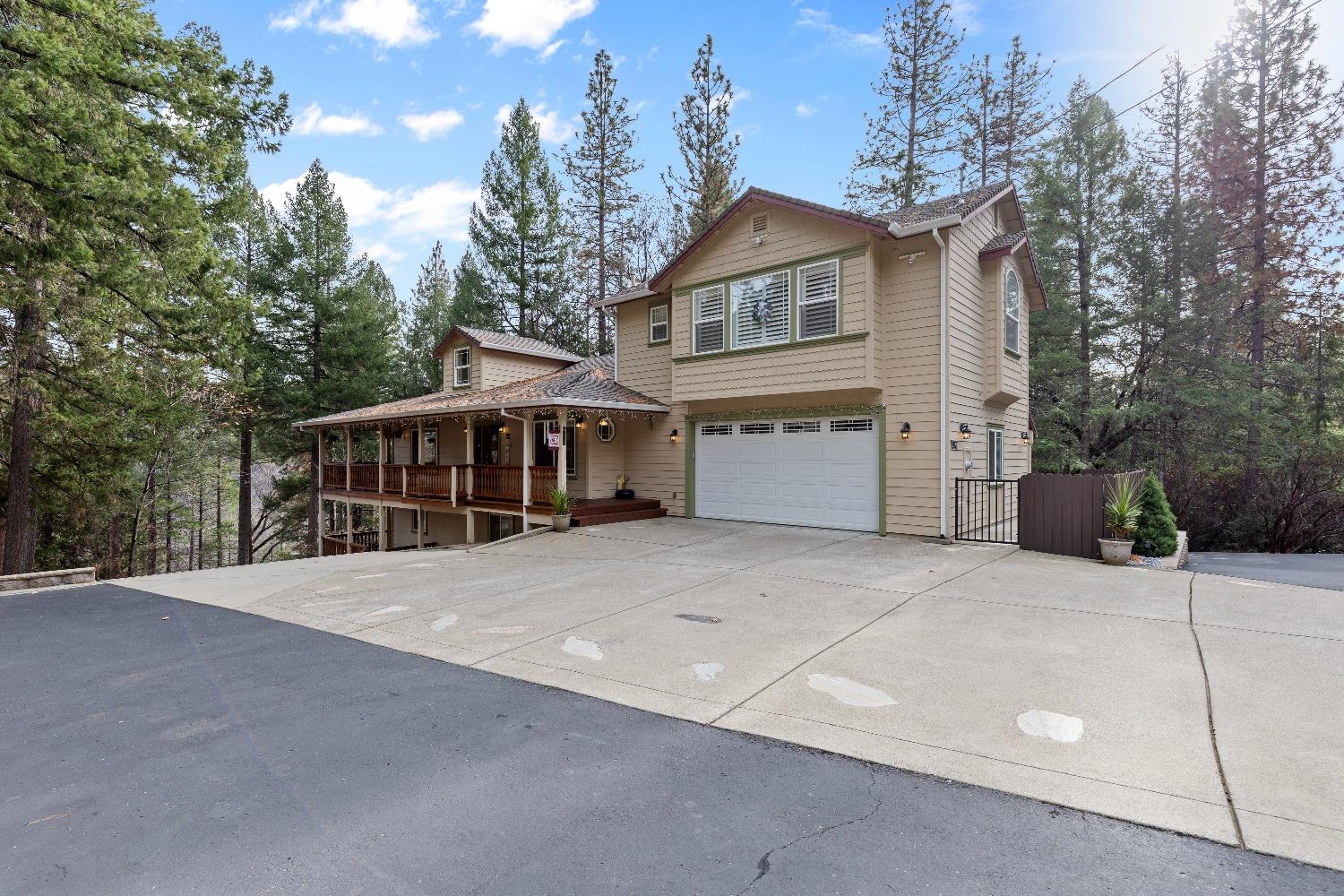 Detail Gallery Image 1 of 1 For 5947 Sly Park Road, Placerville,  CA 95667 - 4 Beds | 3/1 Baths