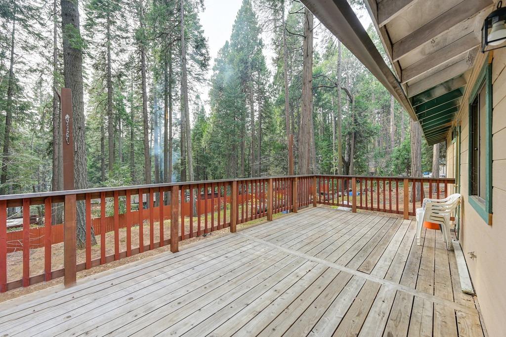 Greenleaf Lane, Pollock Pines, California image 35