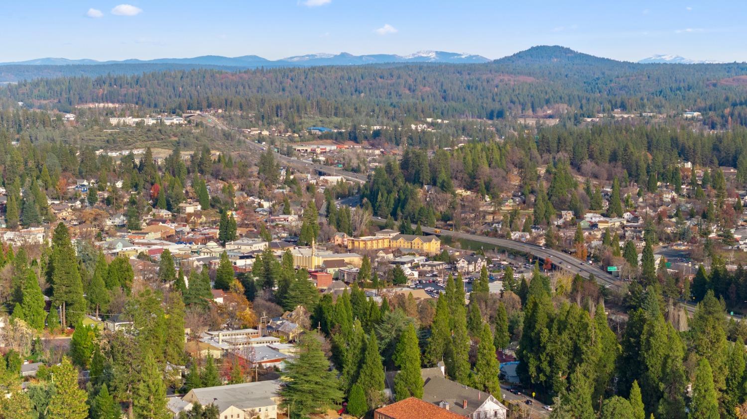 Fawcett Street, Grass Valley, California image 28