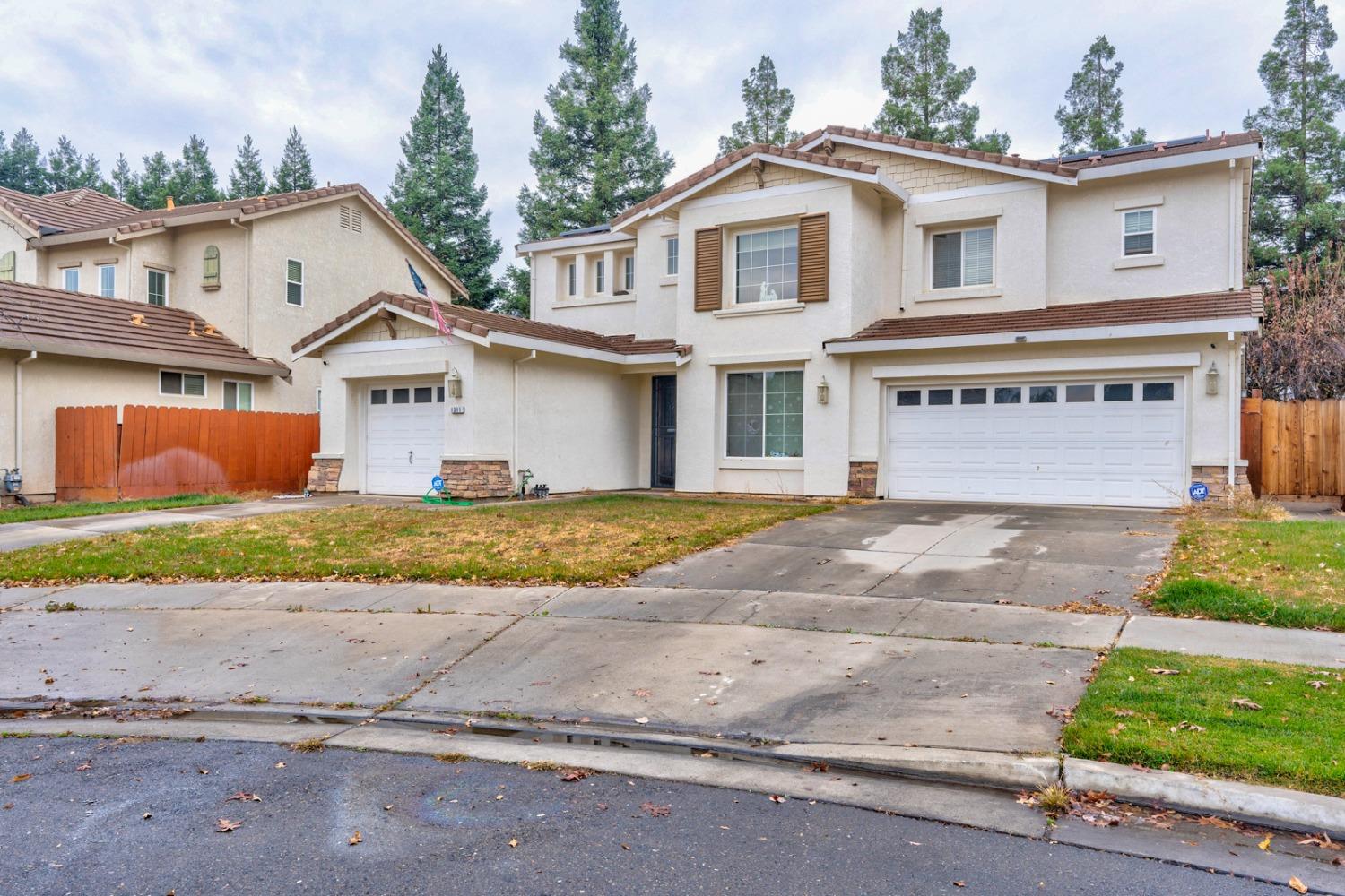 Esplanade Drive, Merced, California image 2