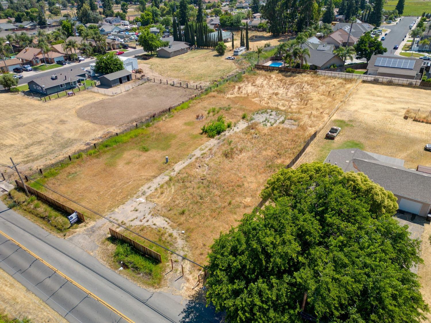 Terminal Avenue, Riverbank, California image 3