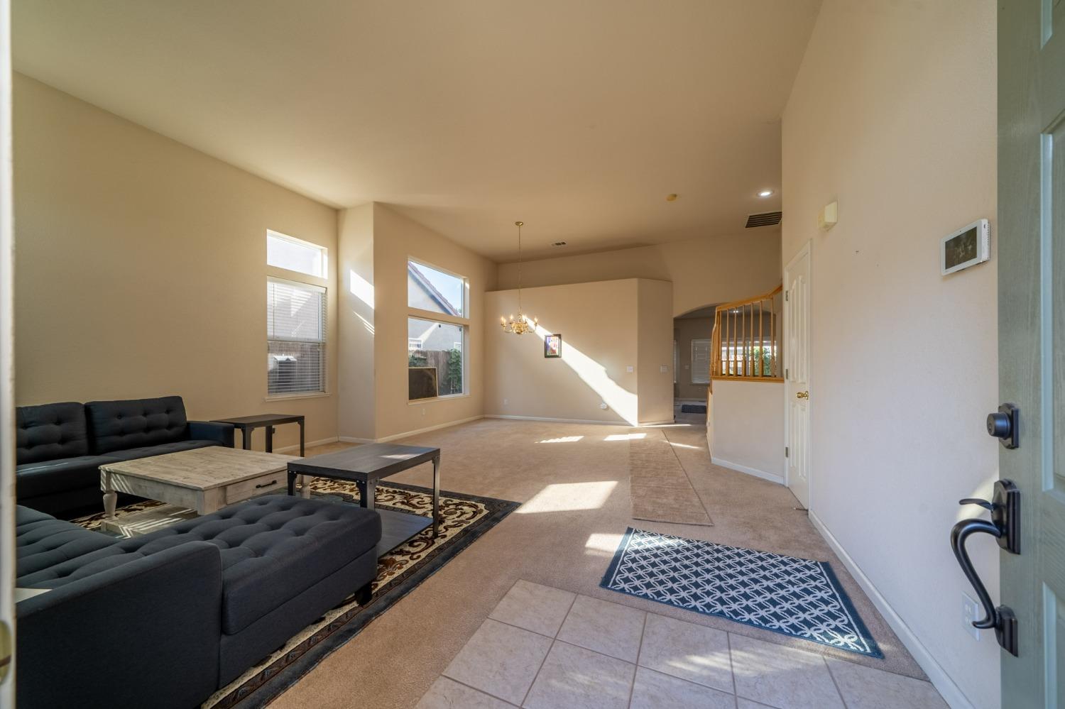 Detail Gallery Image 9 of 31 For 3103 White Oak Ct, Turlock,  CA 95382 - 4 Beds | 2/1 Baths