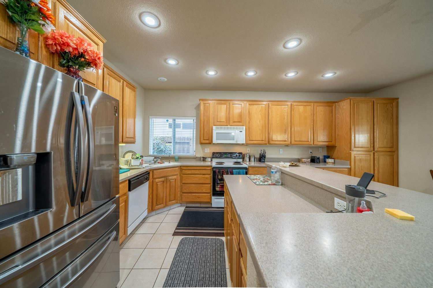 Detail Gallery Image 23 of 31 For 3103 White Oak Ct, Turlock,  CA 95382 - 4 Beds | 2/1 Baths