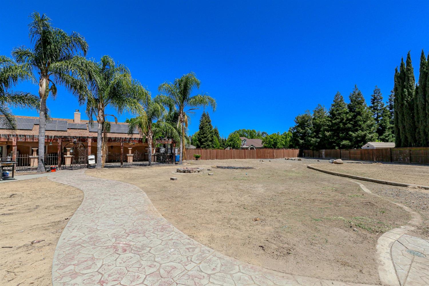 Almond Crest Avenue, Atwater, California image 37