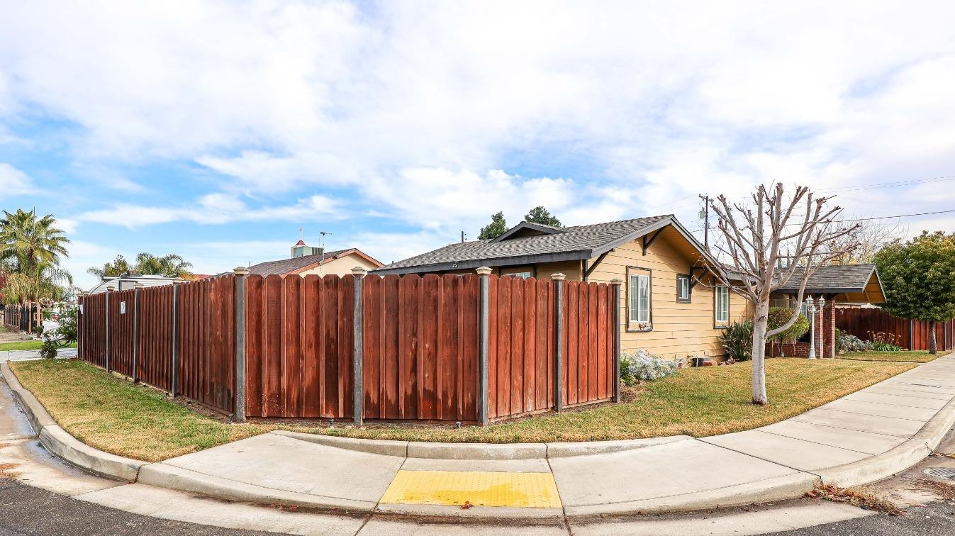 Dolores Street, Atwater, California image 2