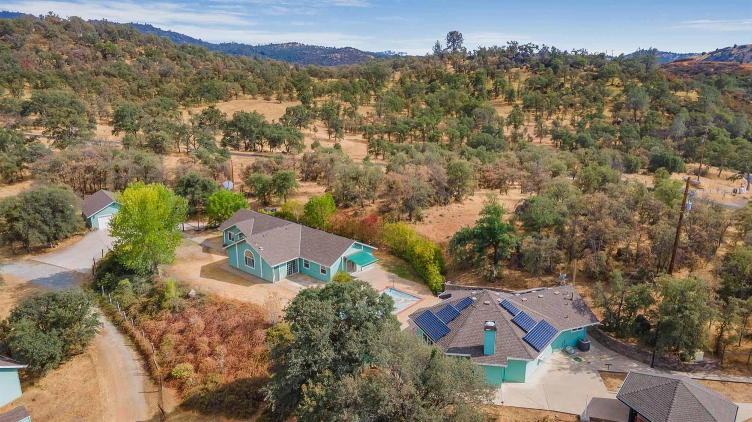 Photo of 14550 Moccasin Ranch Rd in La Grange, CA