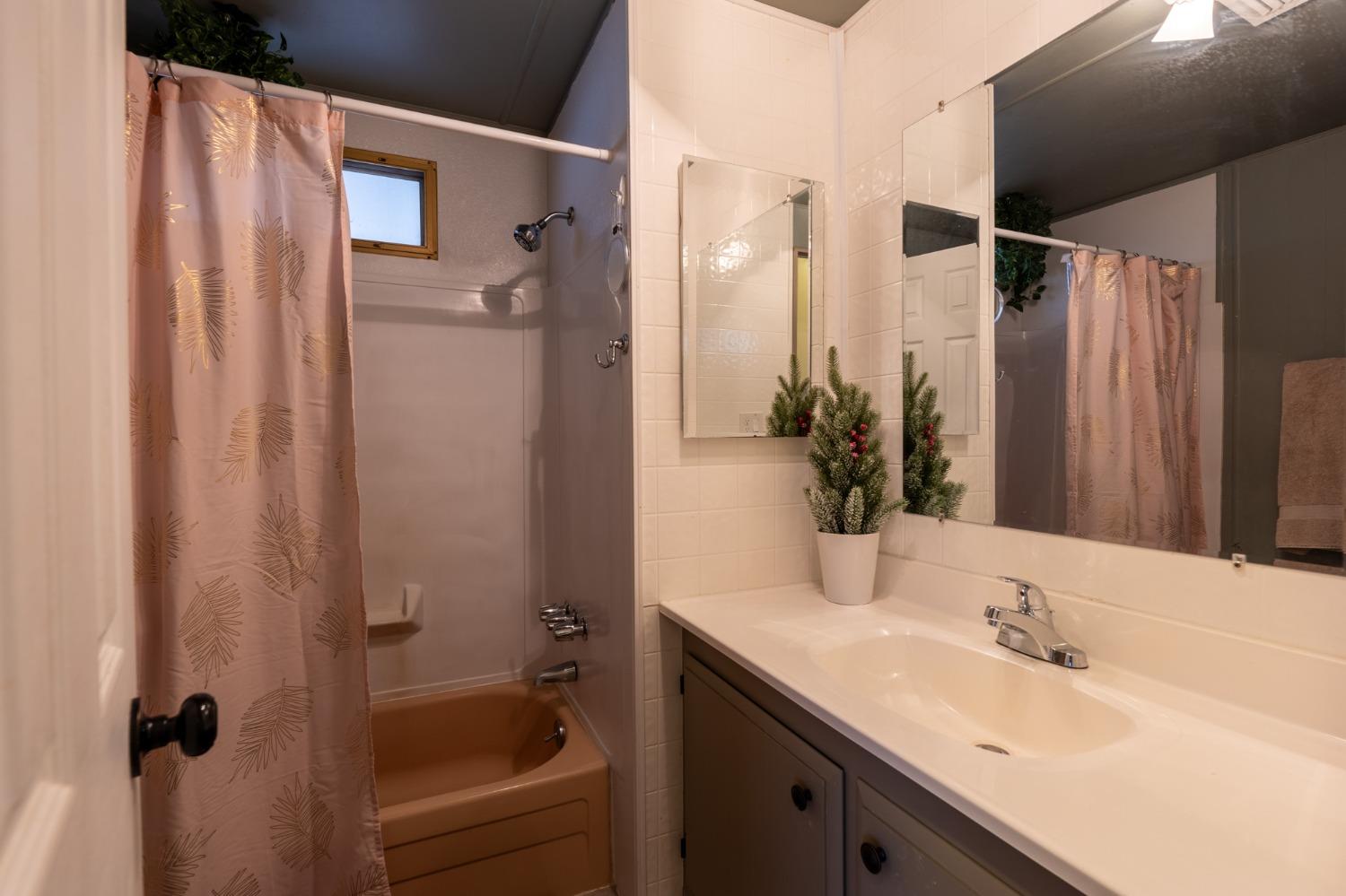 Detail Gallery Image 21 of 32 For 4125 Mchenry Ave #67,  Modesto,  CA 95356 - 1 Beds | 1 Baths