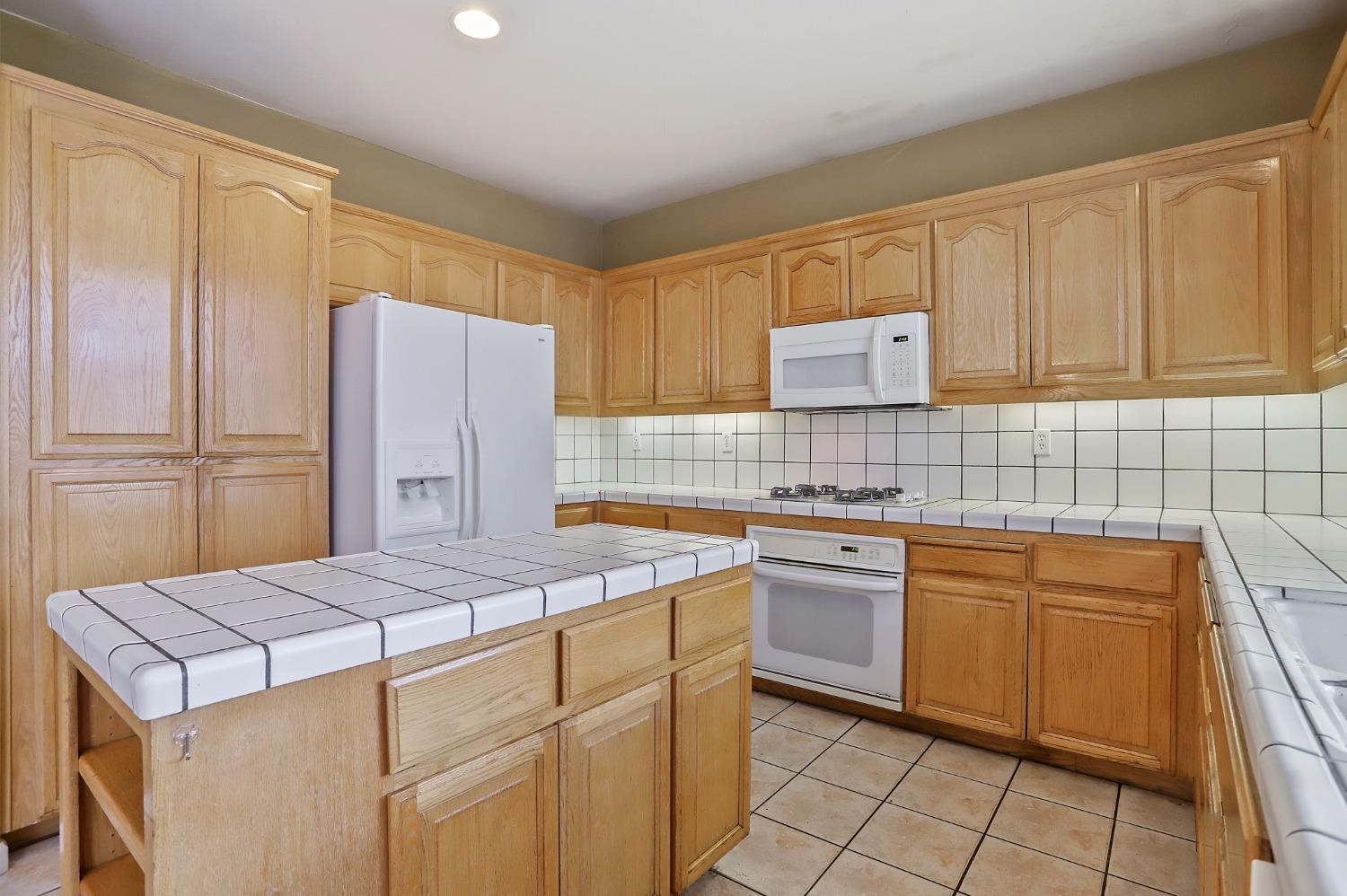 Steed Way, Antioch, California image 13