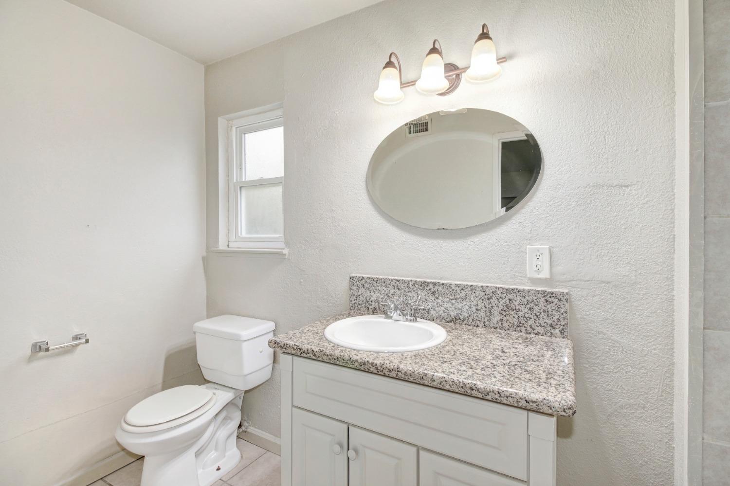Detail Gallery Image 9 of 15 For 7585 Twilight Dr, Sacramento,  CA 95822 - 4 Beds | 2 Baths