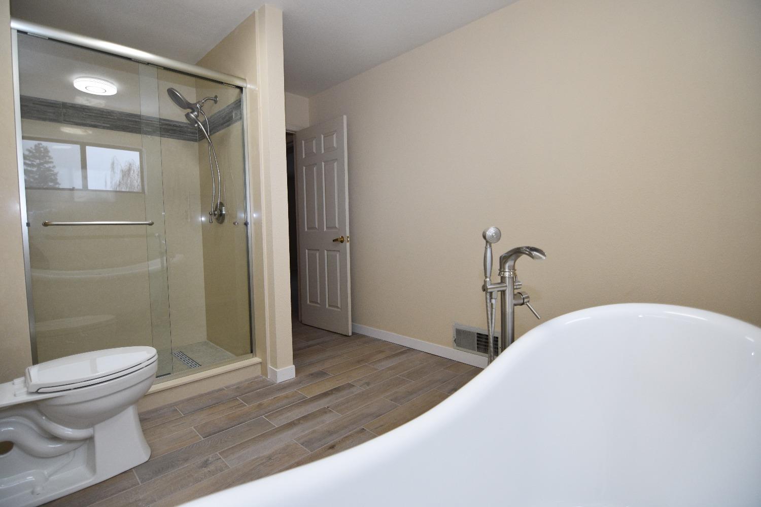 Detail Gallery Image 45 of 55 For 2585 Raleigh Ct, Turlock,  CA 95382 - 3 Beds | 2/1 Baths