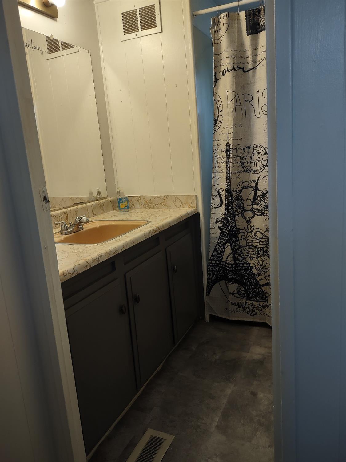 Detail Gallery Image 38 of 57 For 4501 N Wilson Way 3, Stockton,  CA 95205 - 2 Beds | 1 Baths