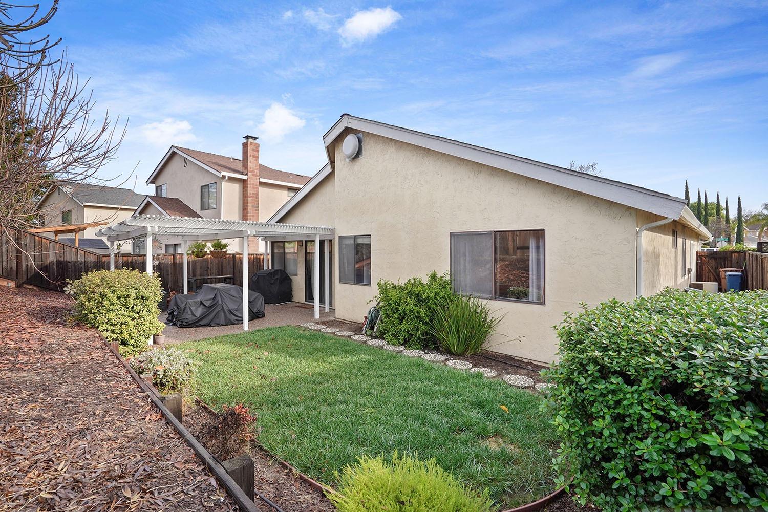 Wildflower Drive, Antioch, California image 24