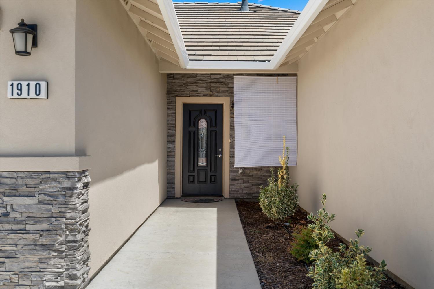 Detail Gallery Image 4 of 26 For 1910 Canvasback, Gridley,  CA 95948 - 4 Beds | 2 Baths