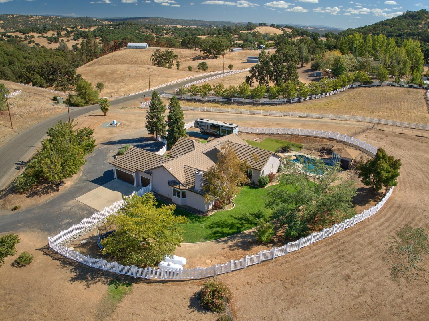 Shadow Hawk Drive, Shingle Springs, California image 5