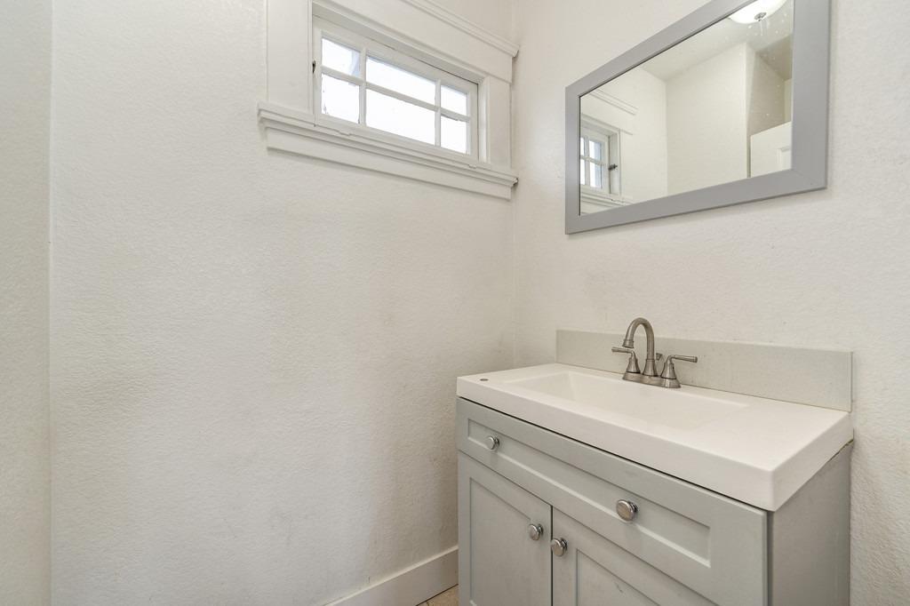 Detail Gallery Image 27 of 30 For 1245 N Harrison St, Stockton,  CA 95203 - 4 Beds | 1/1 Baths