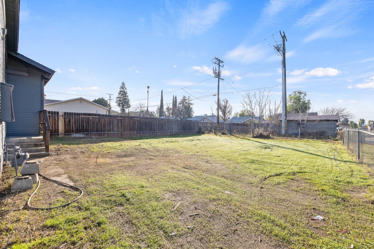 Douglas Street, Bakersfield, California image 27