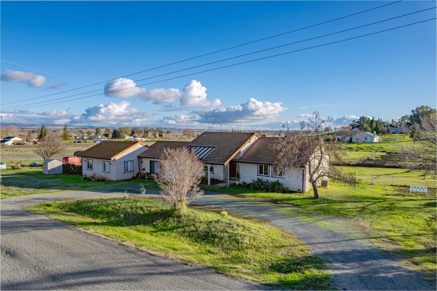 Las Quintas Way, Marysville, California image 5