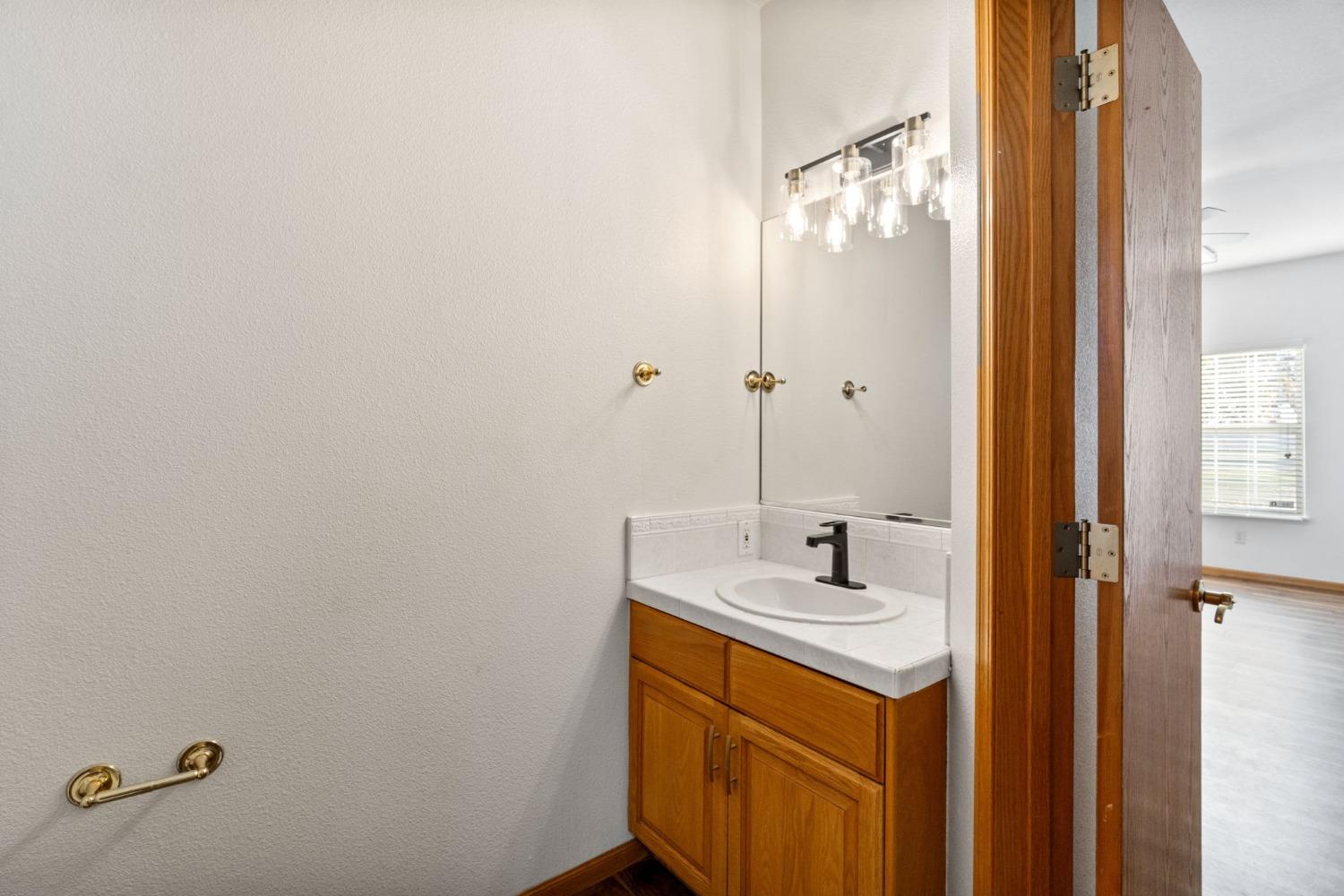 Detail Gallery Image 34 of 46 For 31684 Chelsea Rd, Visalia,  CA 93292 - 4 Beds | 3/1 Baths