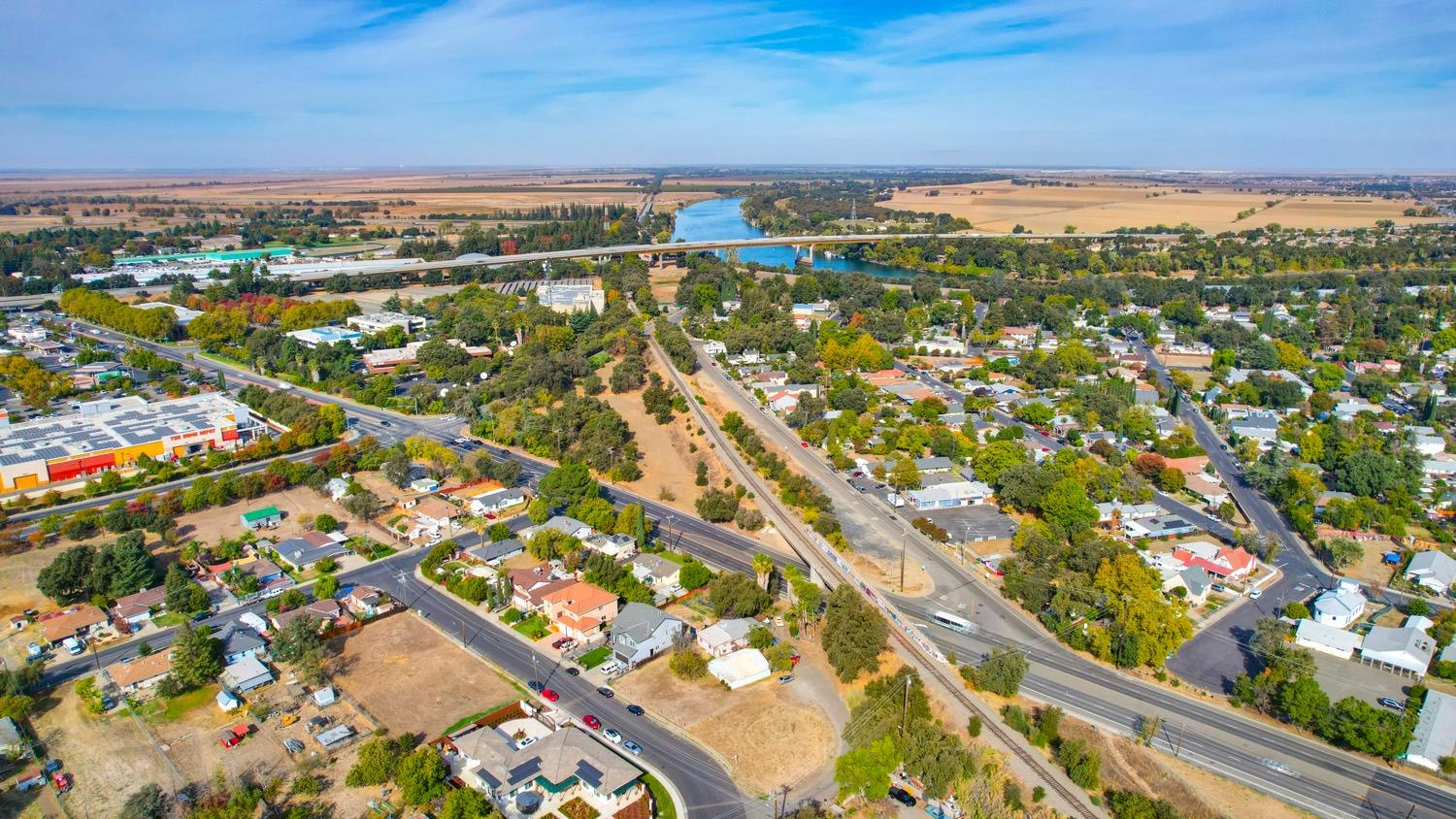 Elm Street, West Sacramento, California image 9