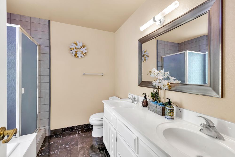 Detail Gallery Image 34 of 60 For 1207 Snow Ridge Ct, Modesto,  CA 95351 - 3 Beds | 2 Baths