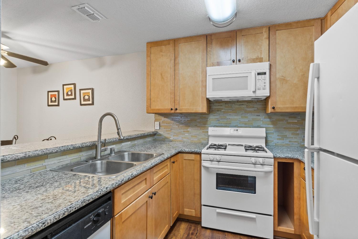 Trinity River Drive #99, Rancho Cordova, California image 10