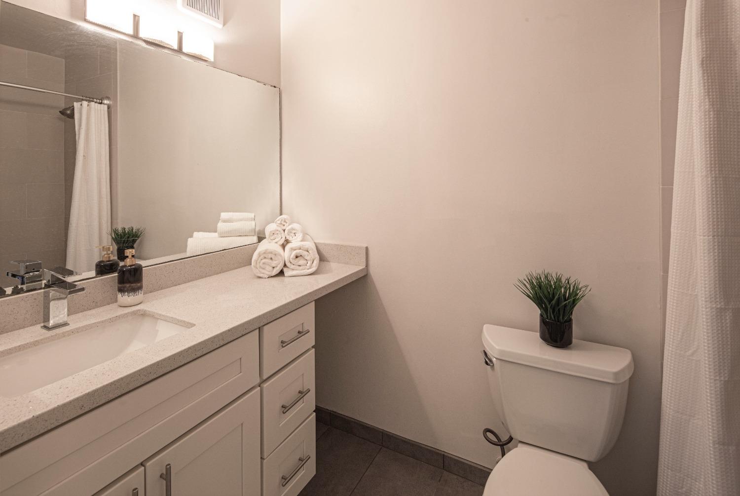 Detail Gallery Image 33 of 46 For 1591 Ellis St #201,  Concord,  CA 94520 - 1 Beds | 1 Baths