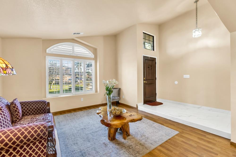 Detail Gallery Image 13 of 60 For 1207 Snow Ridge Ct, Modesto,  CA 95351 - 3 Beds | 2 Baths