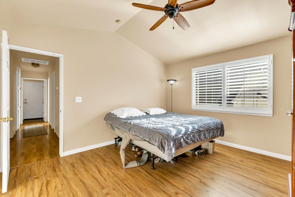 Detail Gallery Image 32 of 60 For 1207 Snow Ridge Ct, Modesto,  CA 95351 - 3 Beds | 2 Baths