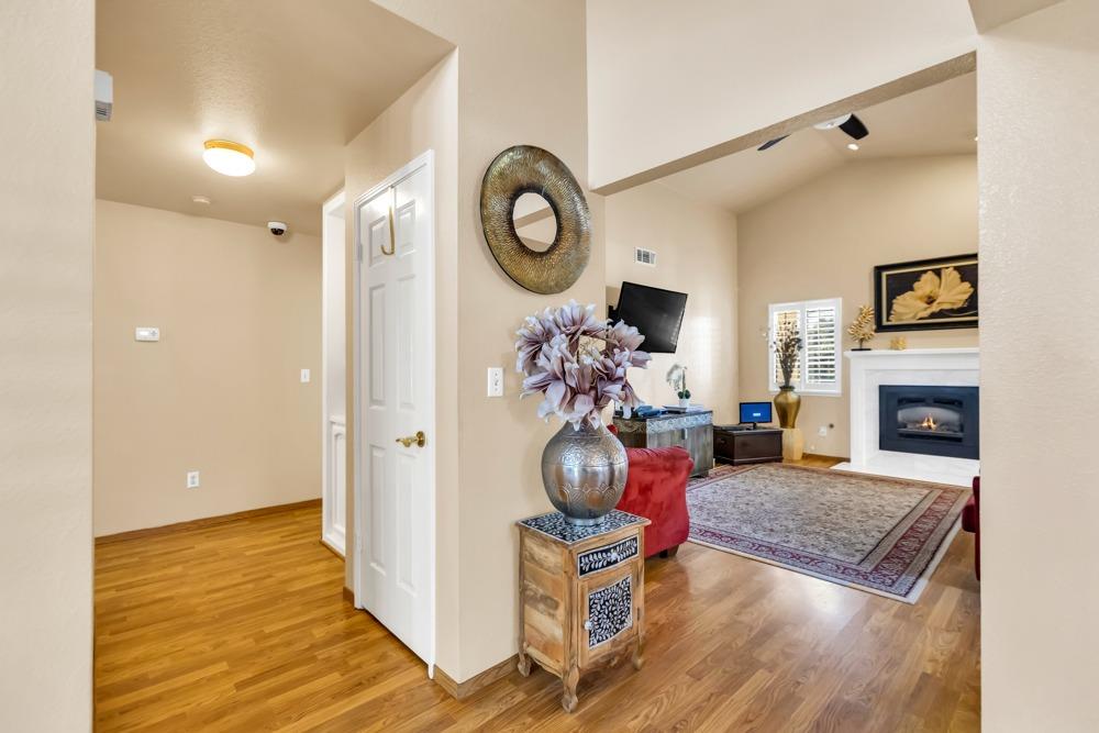 Detail Gallery Image 15 of 60 For 1207 Snow Ridge Ct, Modesto,  CA 95351 - 3 Beds | 2 Baths