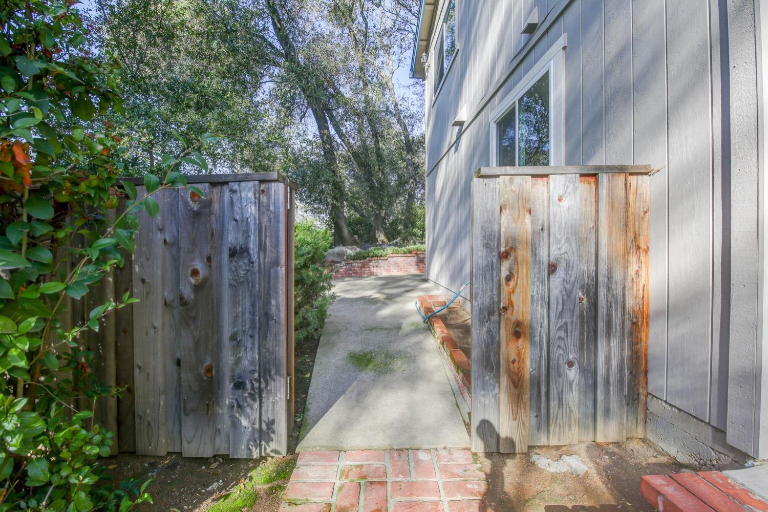 Tudor Way, Loomis, California image 38