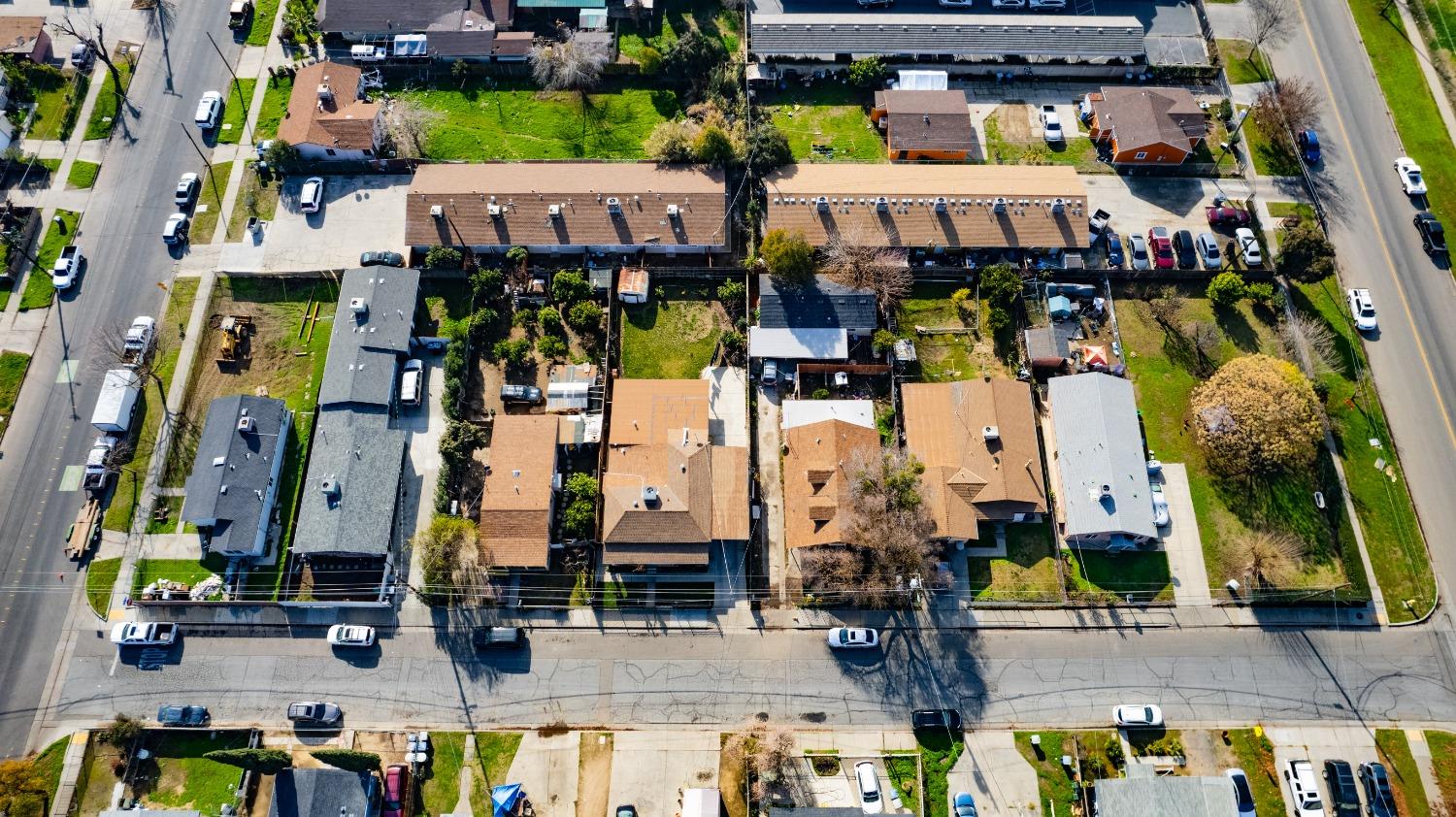 N N Street, Merced, California image 6
